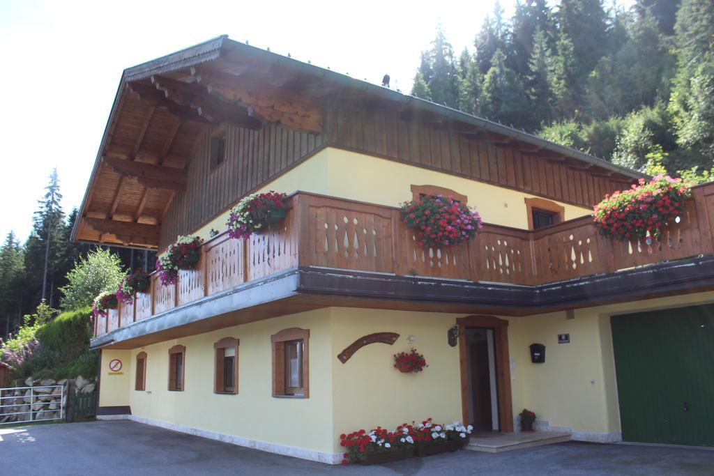 Haus Johanna Радщат Екстериор снимка